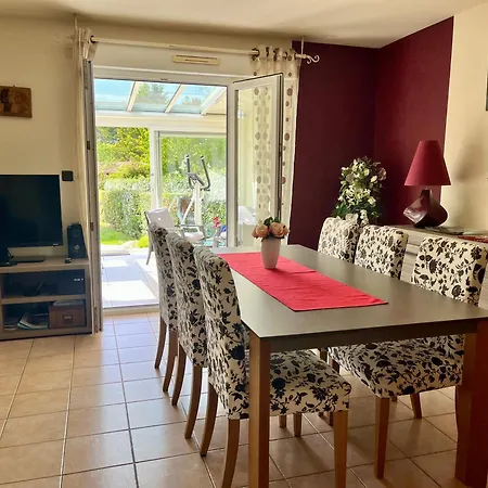 - Avec Jardin, 15 Mn Plage-centre-ville Semesterbostad