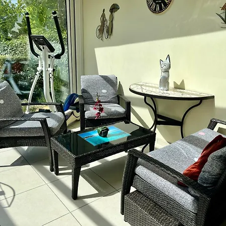 Hébergement de vacances Avec Jardin Clos&véranda-chbre Rez-de-chaussée-plage 6 Mn *