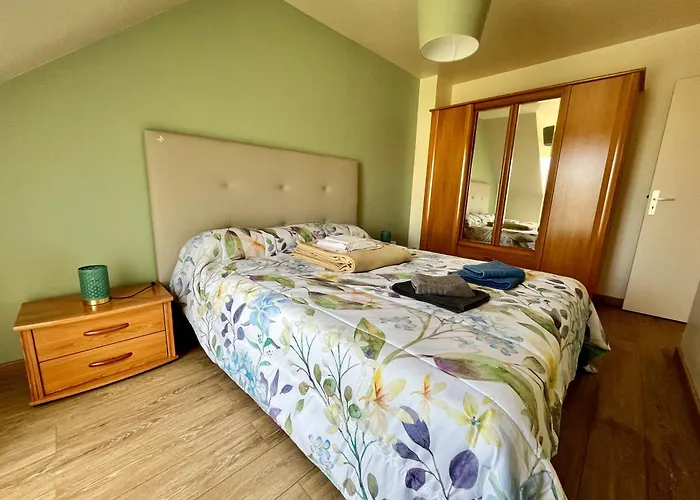 Holiday home - Avec Jardin, 15 Mn Plage-centre-ville